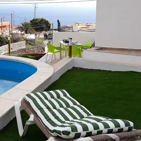 Appartement Modern With Private Pool